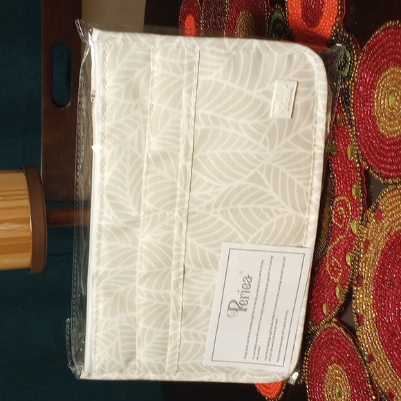 Purse Organizer Insert-Grey Leaves - Picture 3 of 9